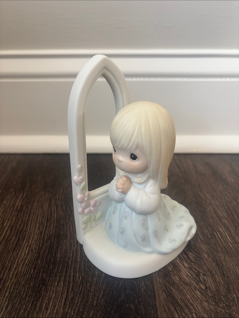 Precious Moments “O Worship the Lord” Figurine